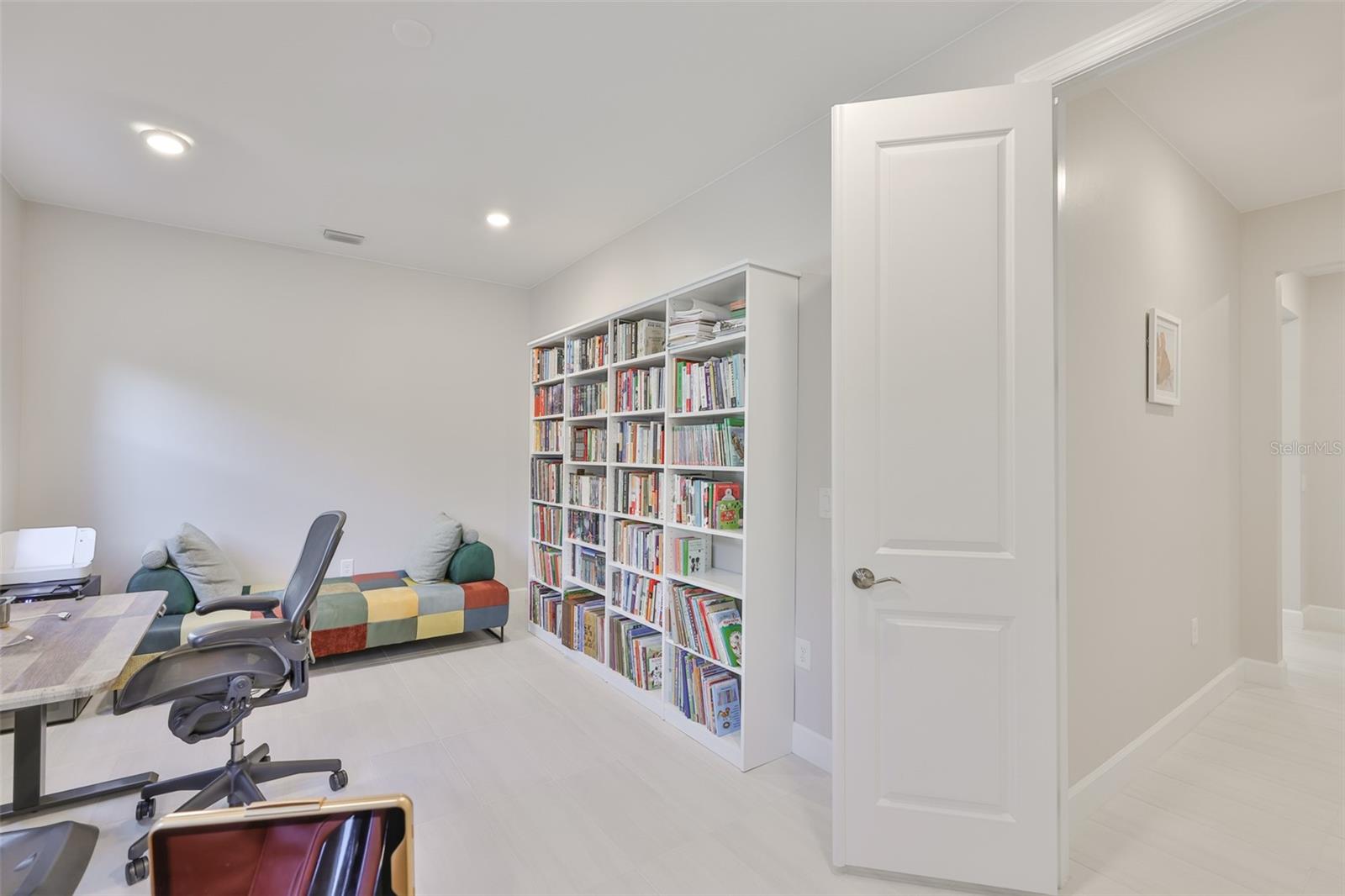 16320 Hidden Oak Loop Property Photo 22