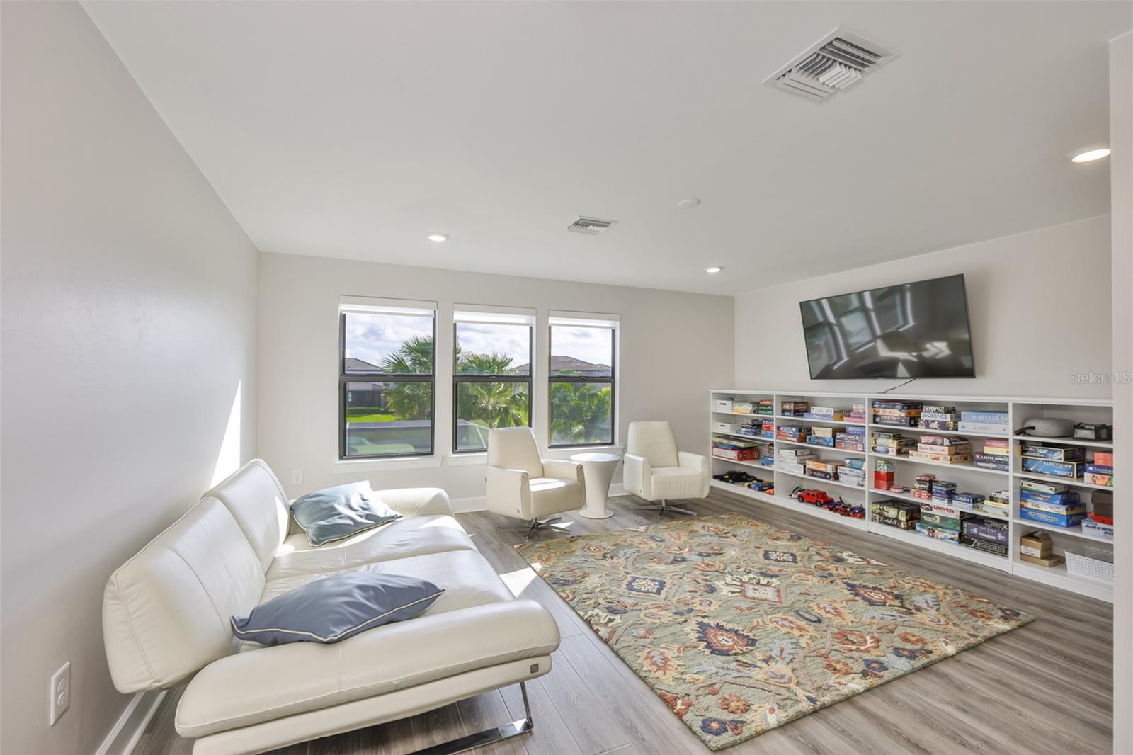 16320 Hidden Oak Loop Property Photo 36