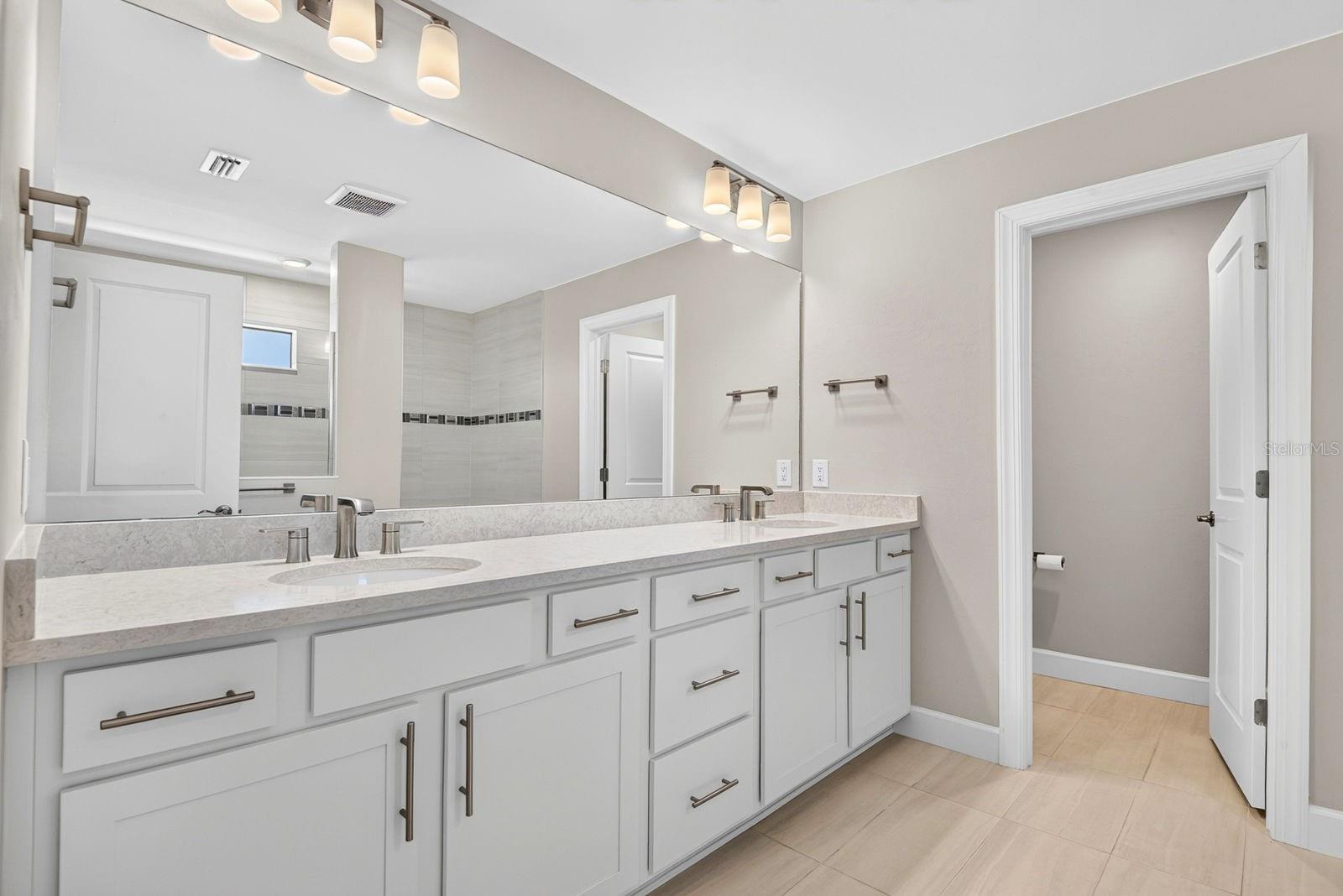 16320 Hidden Oak Loop Property Photo 41