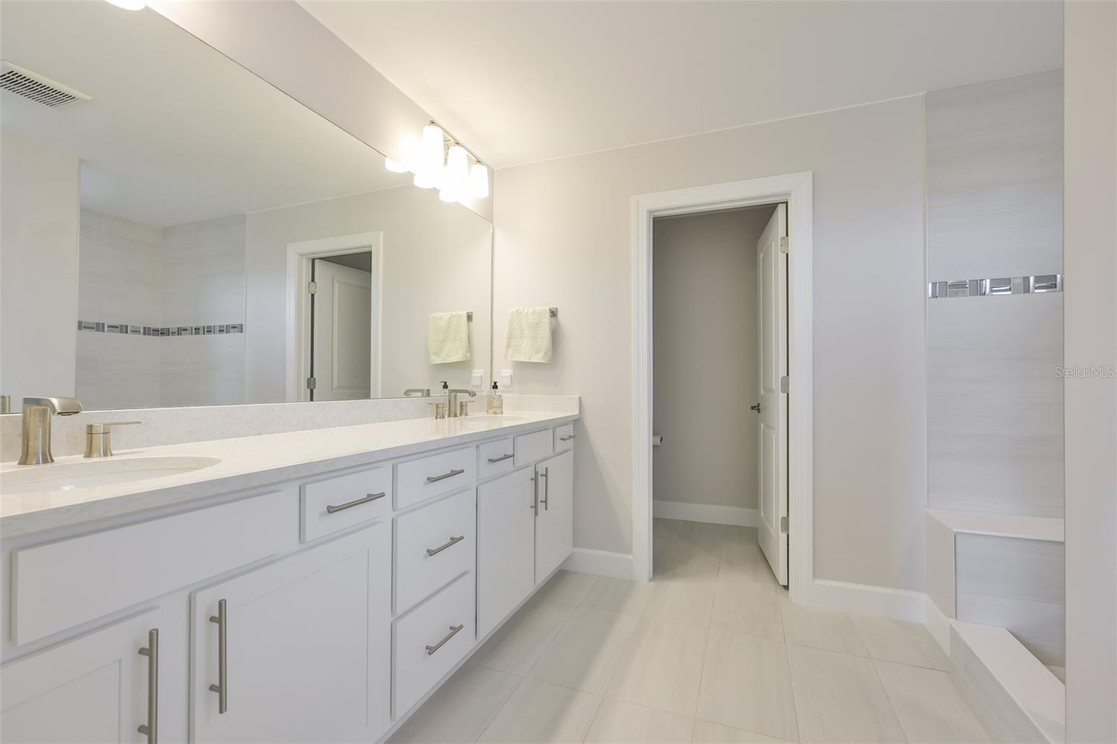 16320 Hidden Oak Loop Property Photo 44