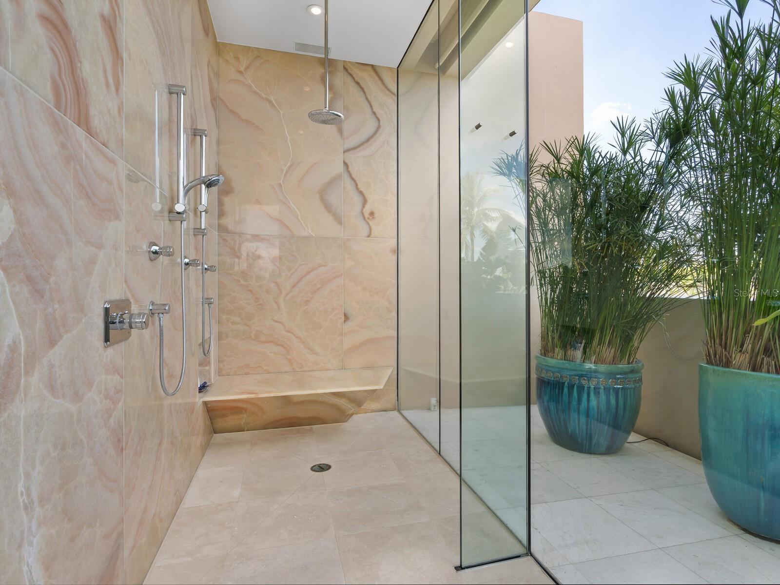 6610 Gulf Of Mexico Dr Property Photo 39