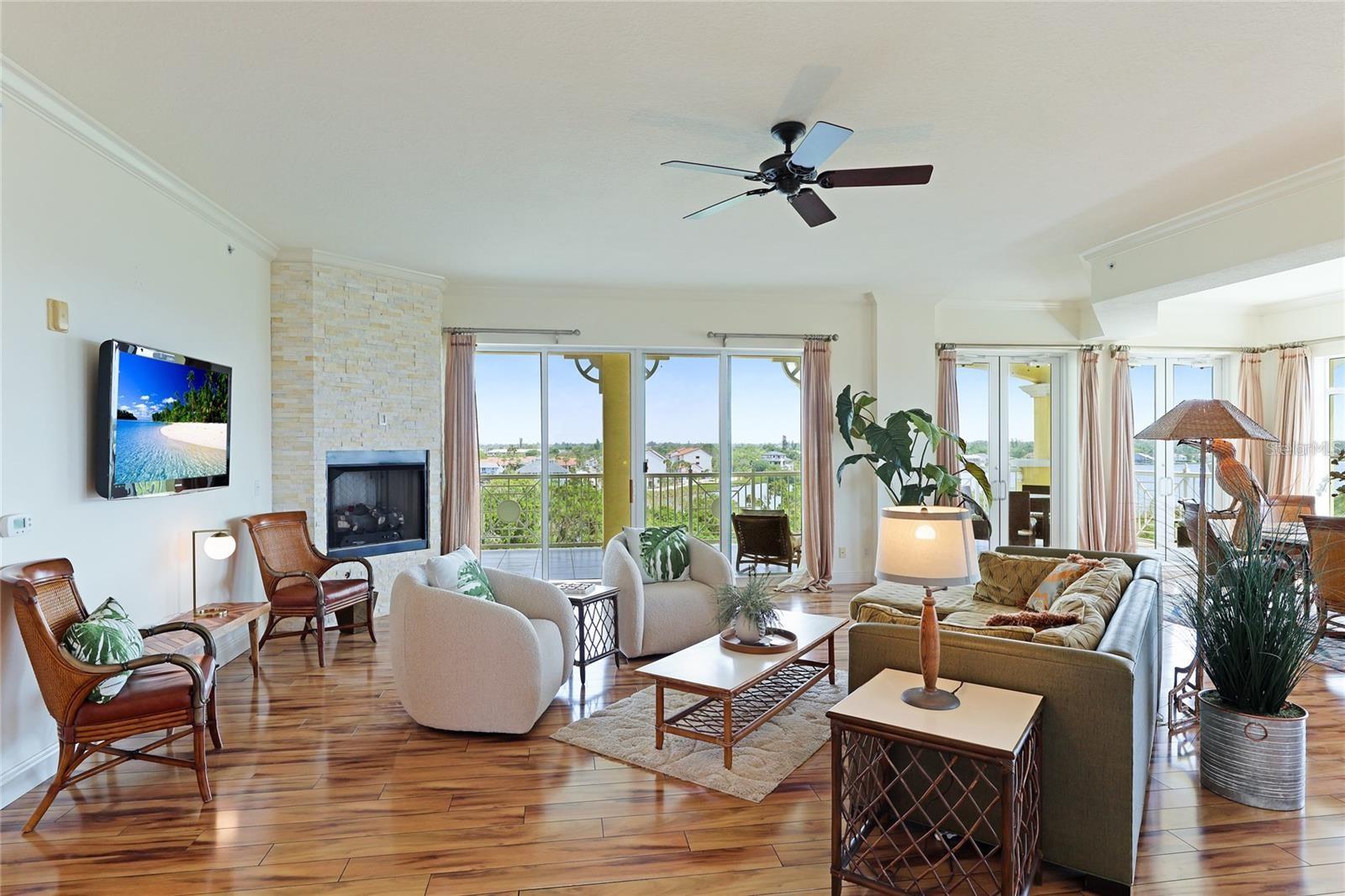 1308 Old Stickney Point Rd #wp3 Property Photo 3
