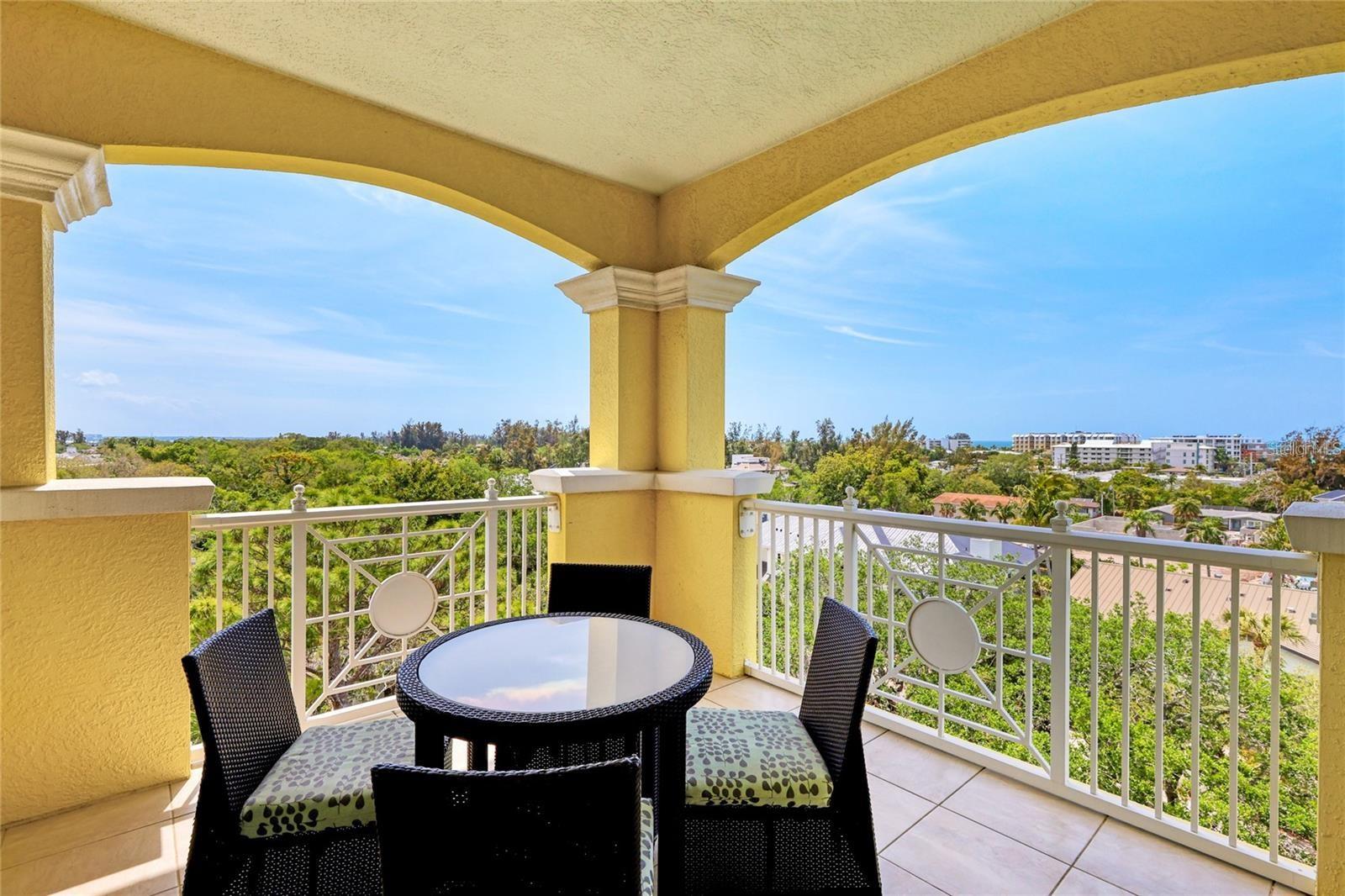 1308 Old Stickney Point Rd #wp3 Property Photo 12