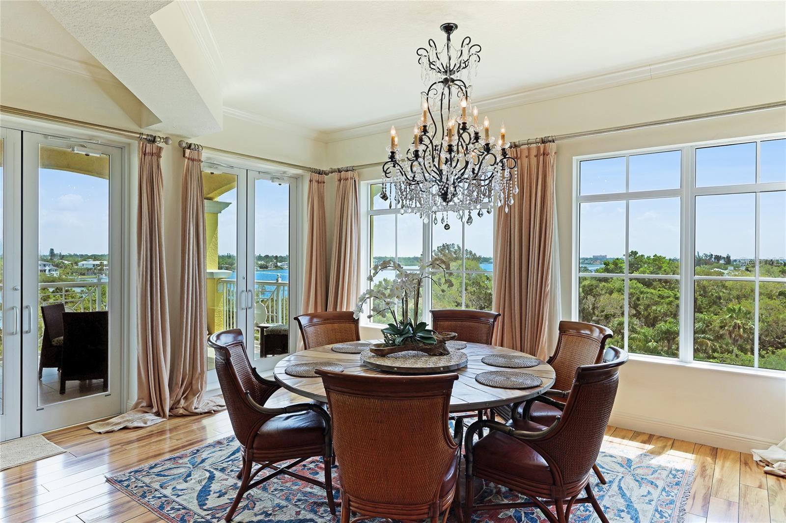 1308 Old Stickney Point Rd #wp3 Property Photo 15