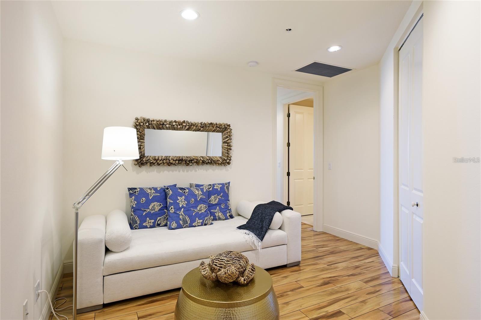 1308 Old Stickney Point Rd #wp3 Property Photo 28