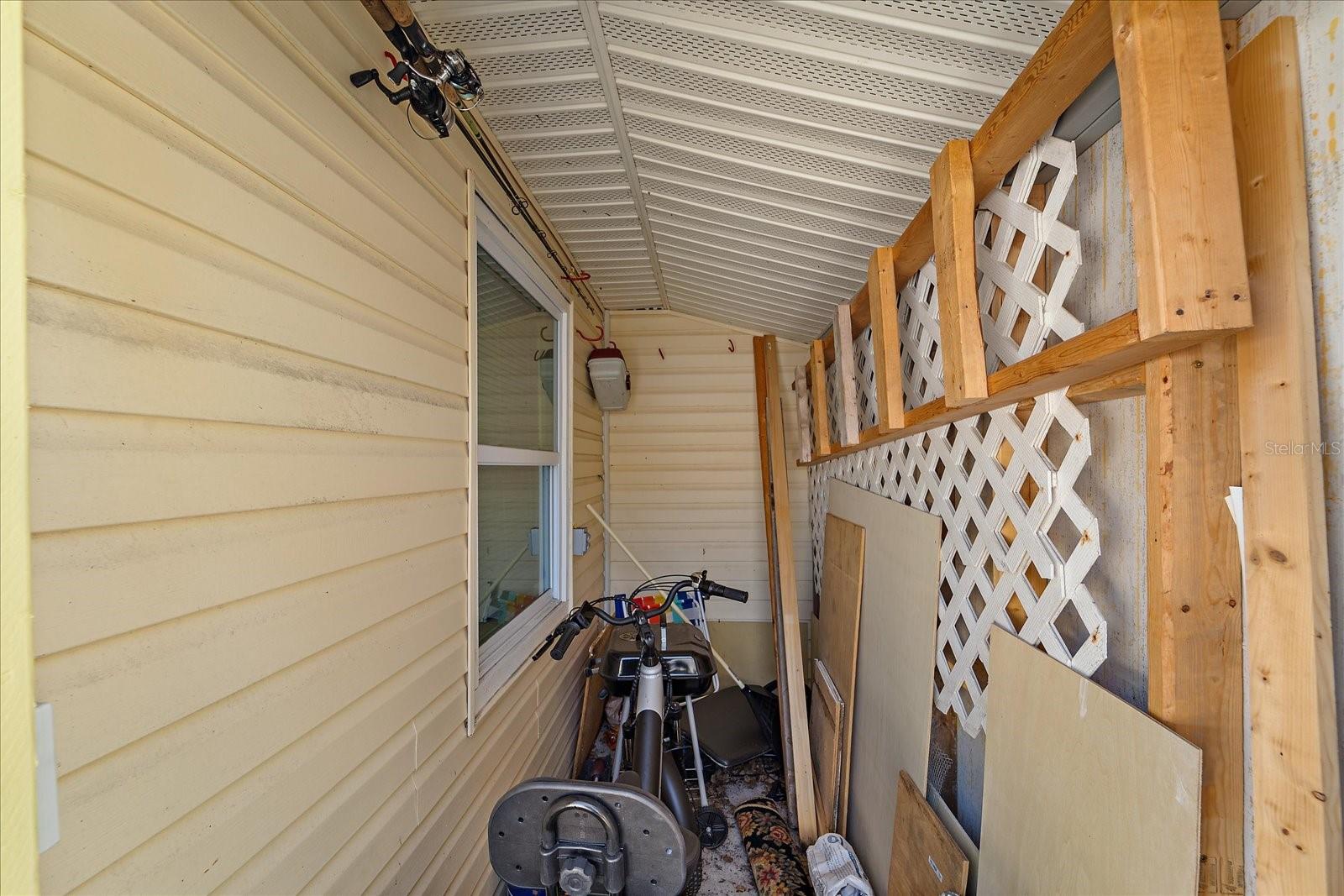 1220 S Brink Ave Property Photo 36