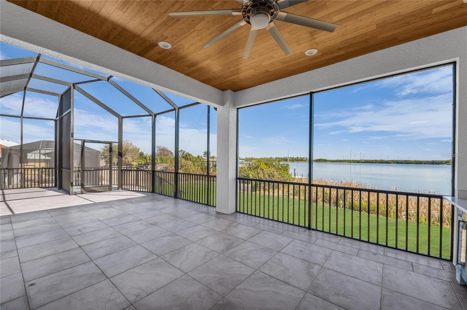 2228 Harbour Dr Property Photo 55