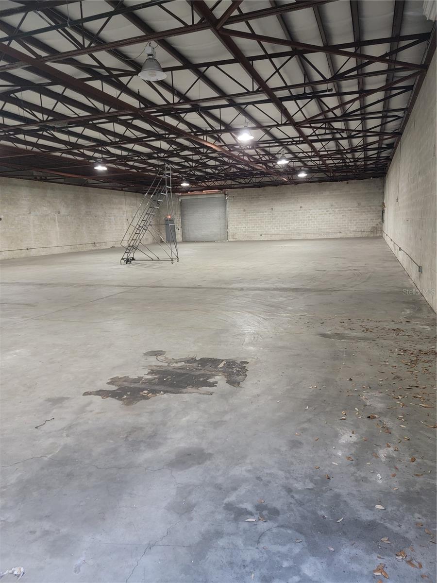 737 Commerce Dr Property Photo 2