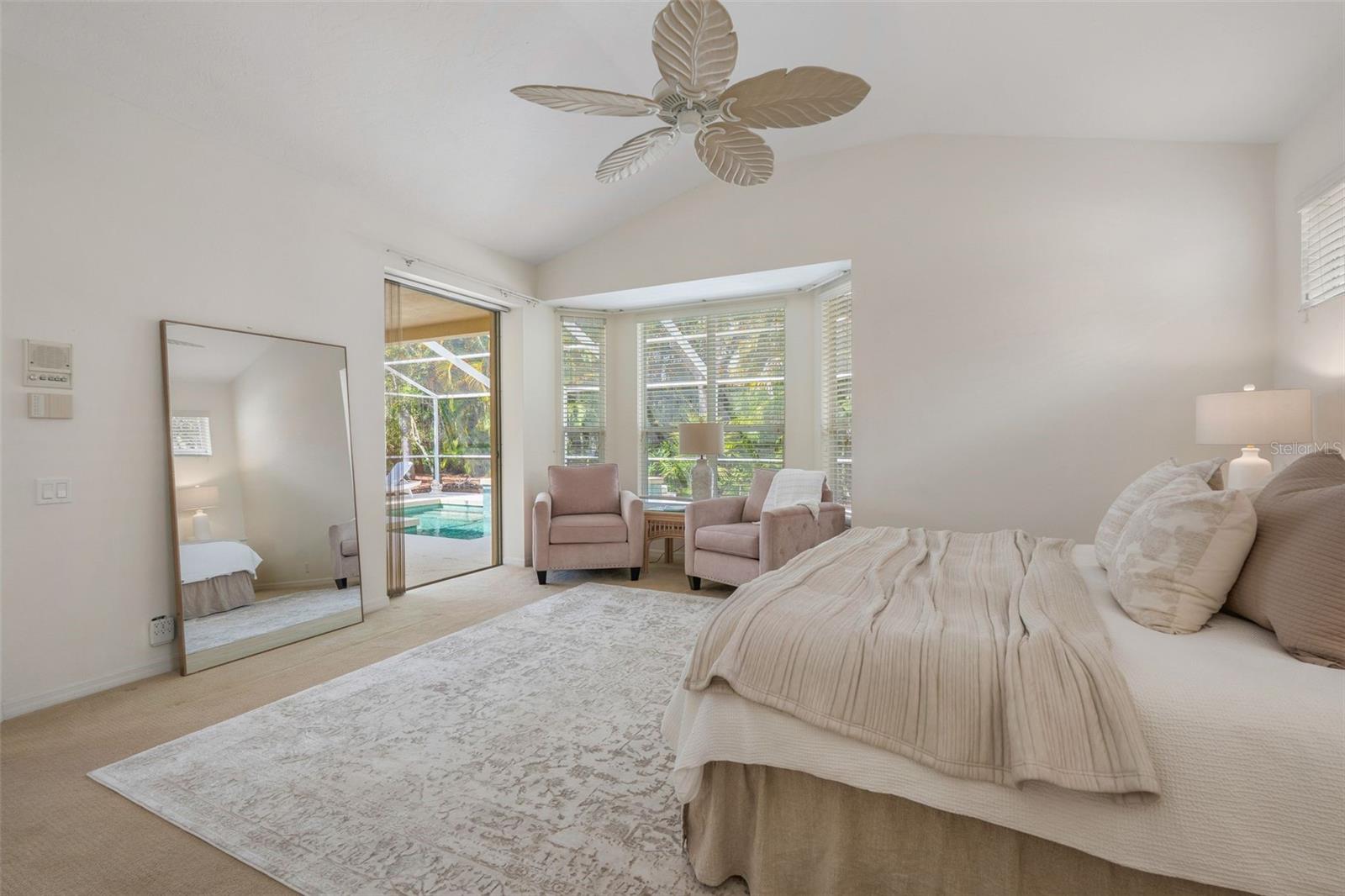 6427 Berkshire Pl Property Photo 24