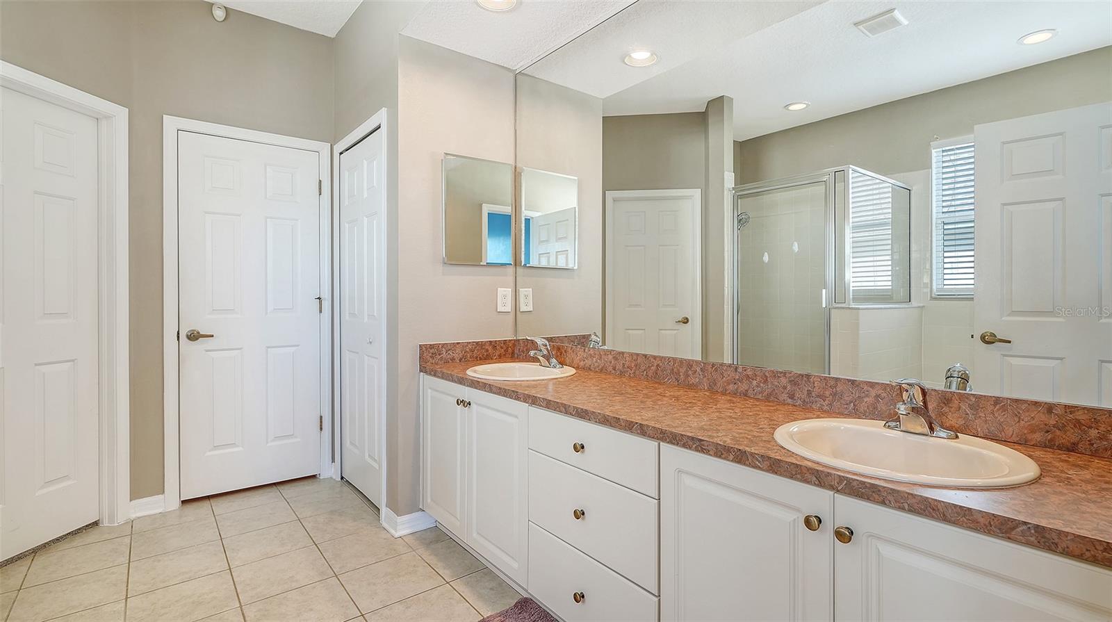 5914 53rd Ln E Property Photo 22