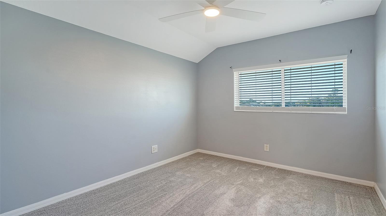 5914 53rd Ln E Property Photo 28