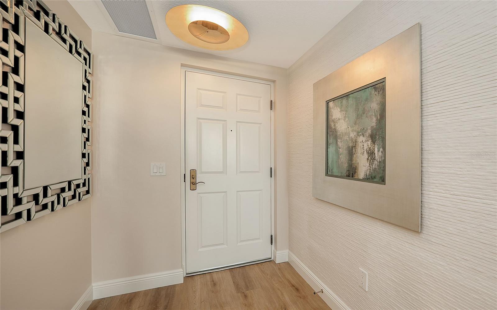 800 N Tamiami Trl #312 Property Photo 3