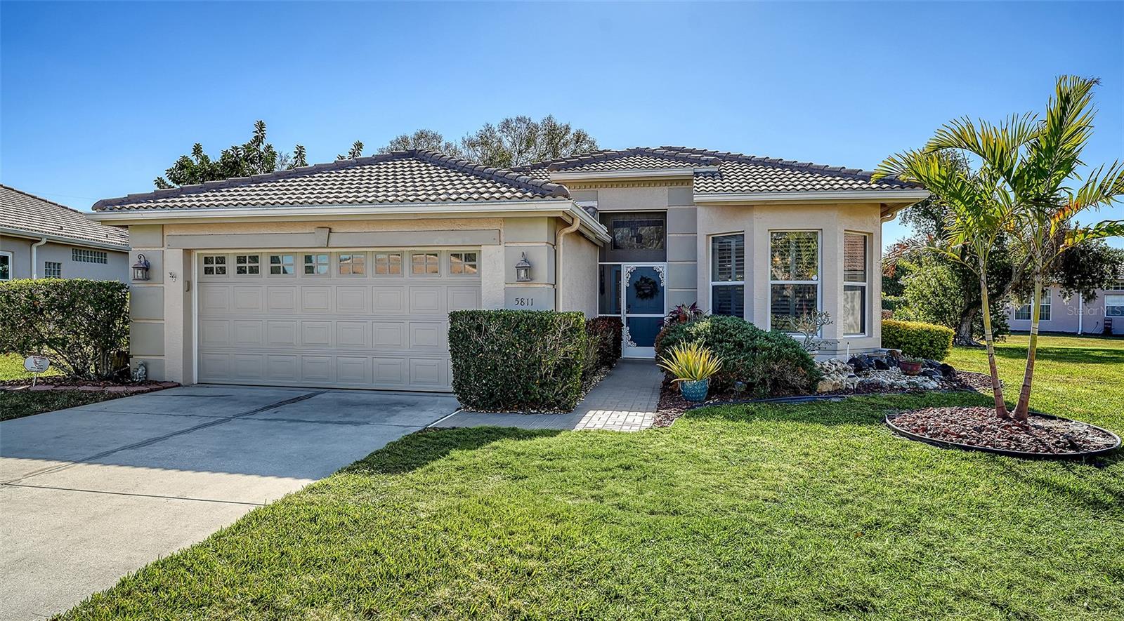 5811 WHITE OAK BAYOU CT Property Photo 1