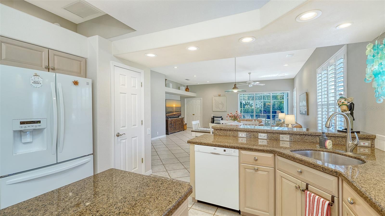 5811 White Oak Bayou Ct Property Photo 7
