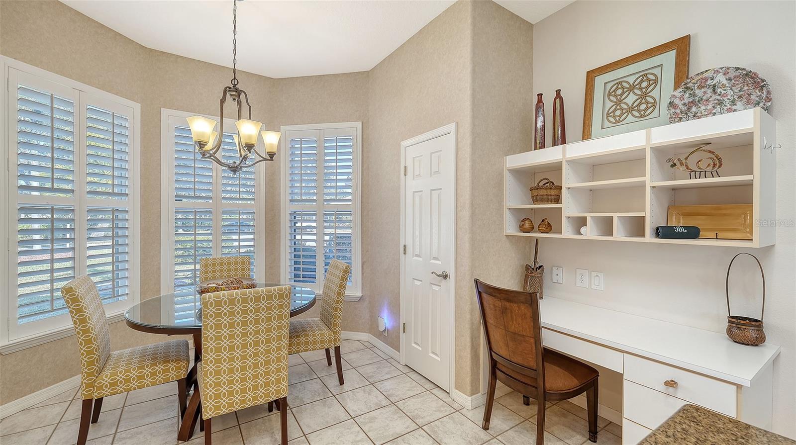 5811 White Oak Bayou Ct Property Photo 12