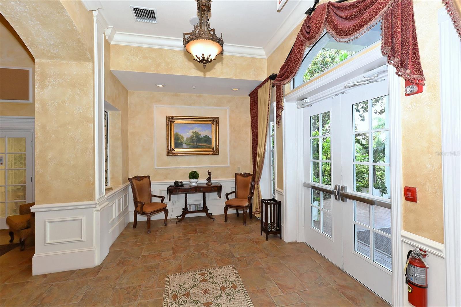 5811 White Oak Bayou Ct Property Photo 45