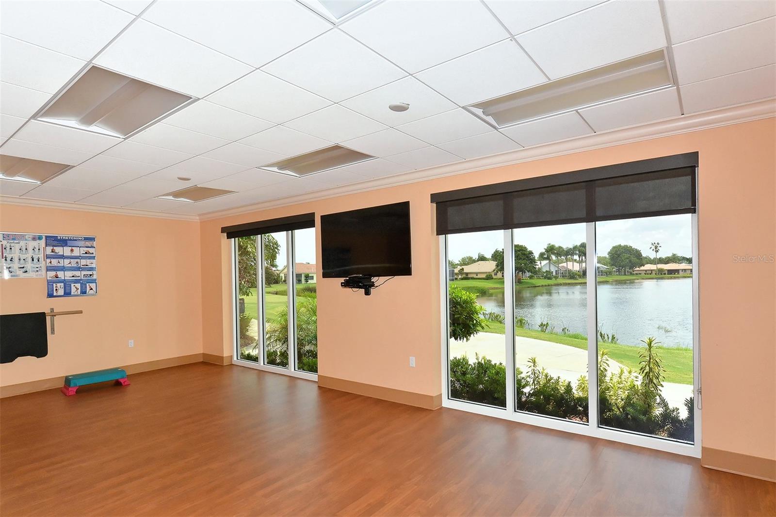 5811 White Oak Bayou Ct Property Photo 58