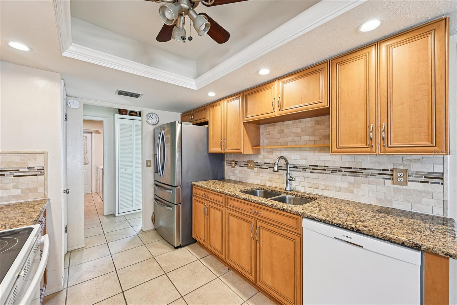 101 Algiers Dr Property Photo 18