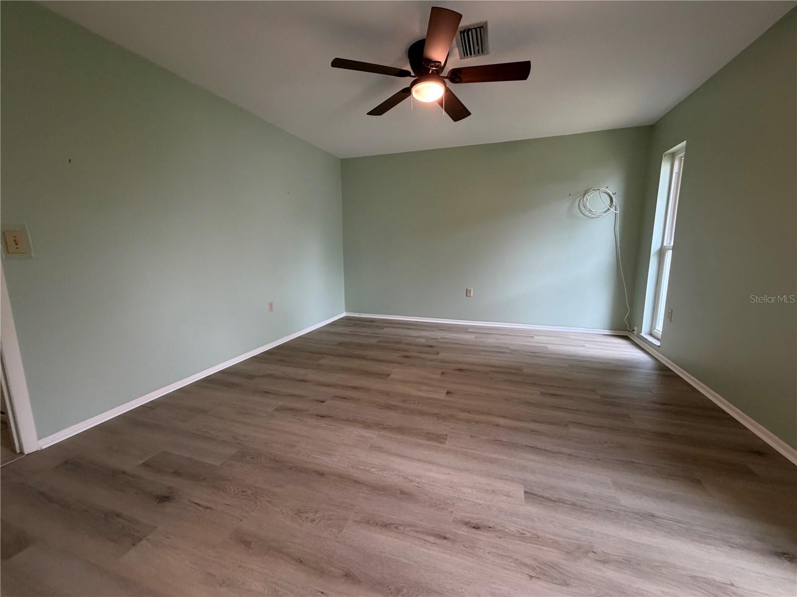 101 Algiers Dr Property Photo 22