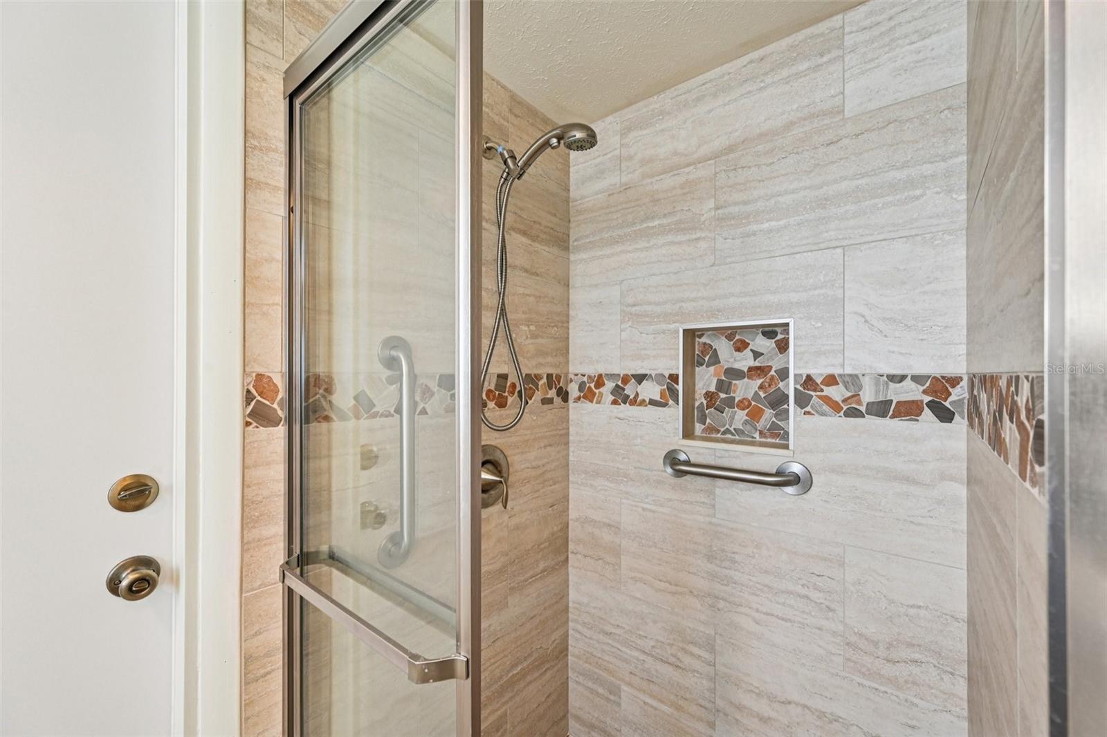 101 Algiers Dr Property Photo 24