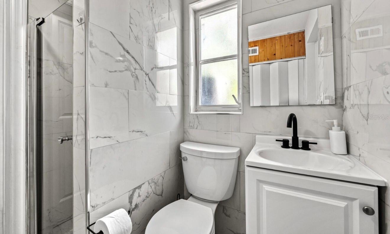 578 - 580 Companion Way Property Photo 29