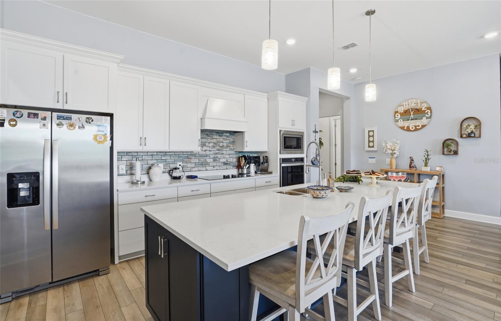 A4682364 Property Photo 16
