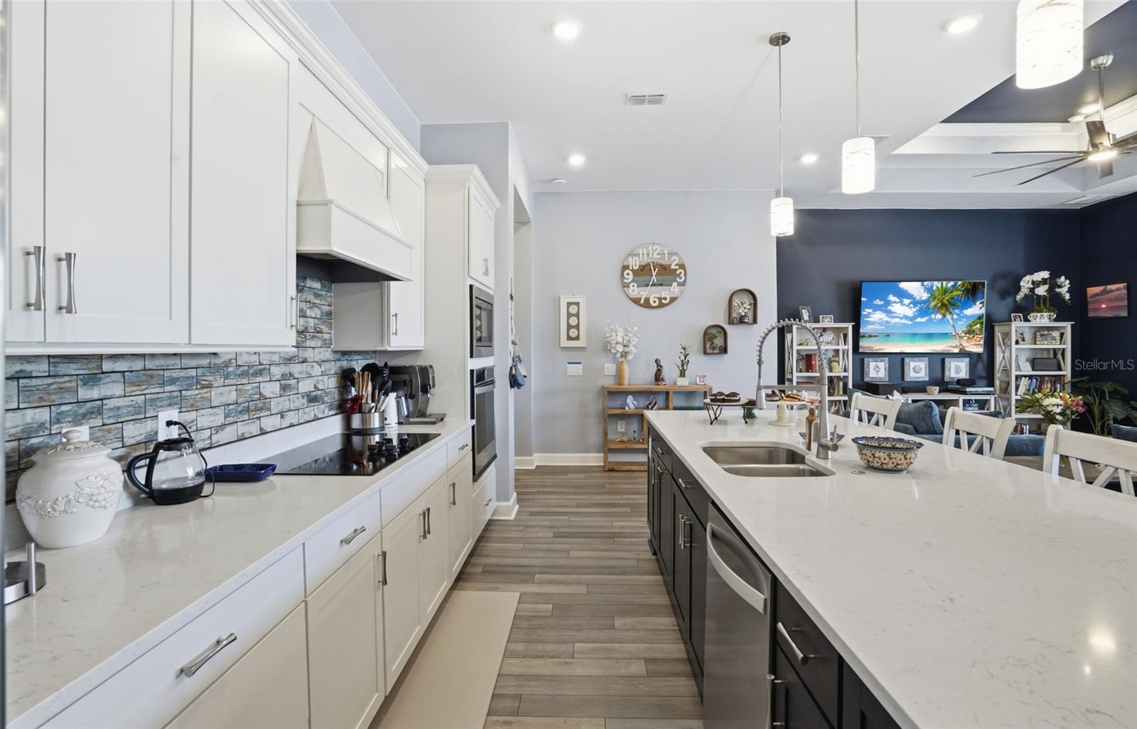 A4682364 Property Photo 17