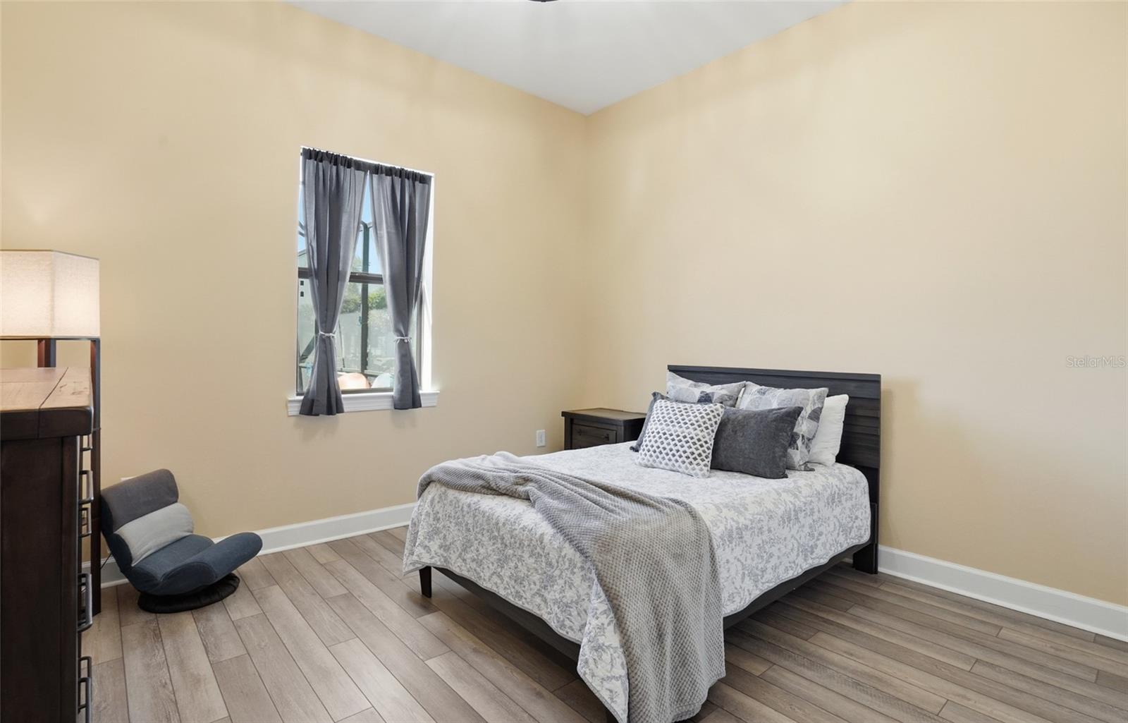 A4682364 Property Photo 33