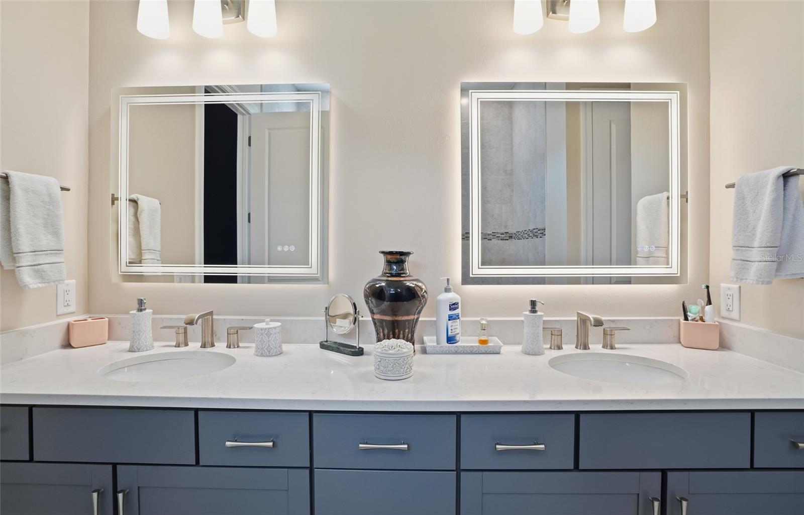 A4682364 Property Photo 44