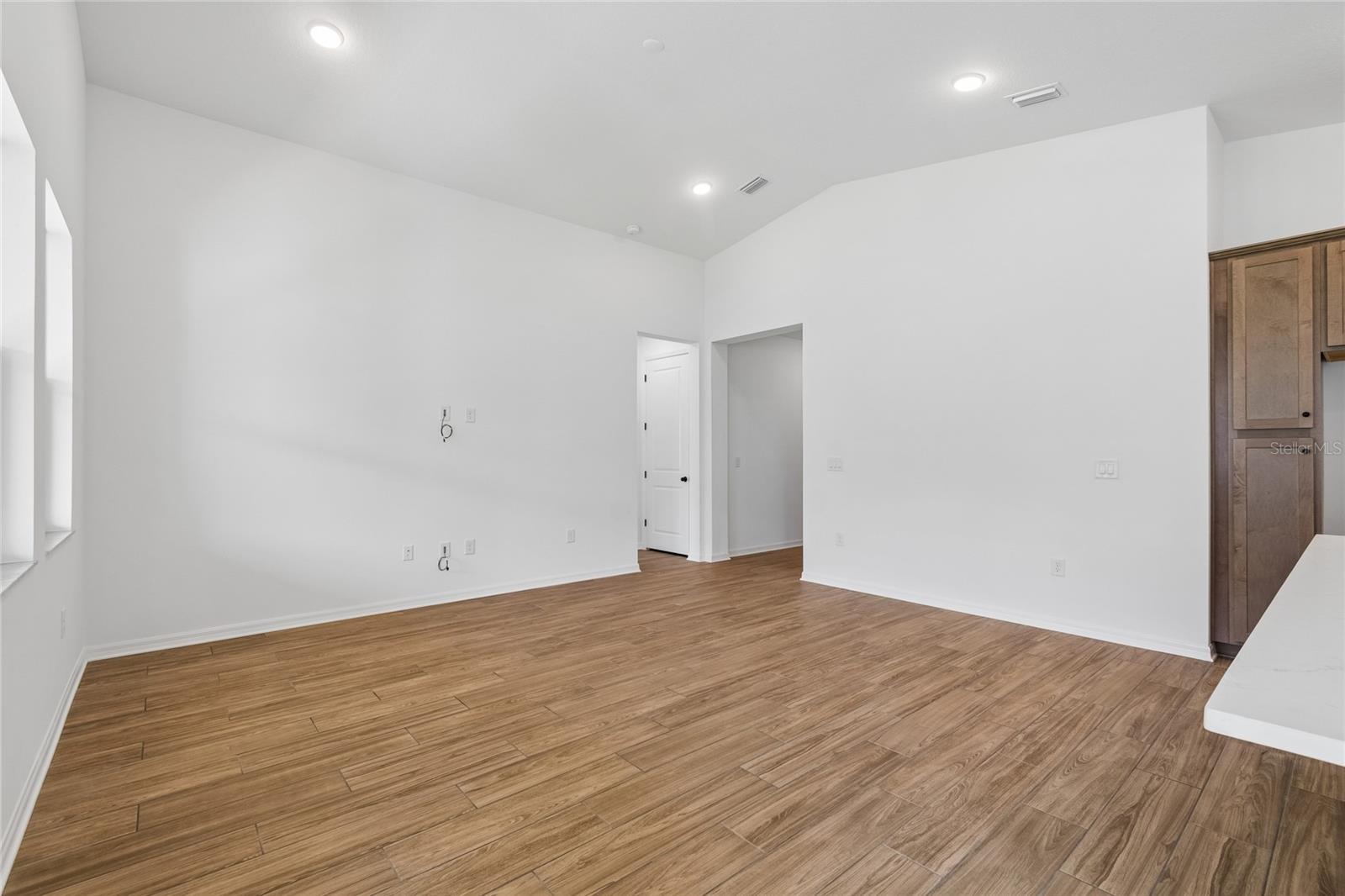 11841 Moonsail Dr Property Photo 16