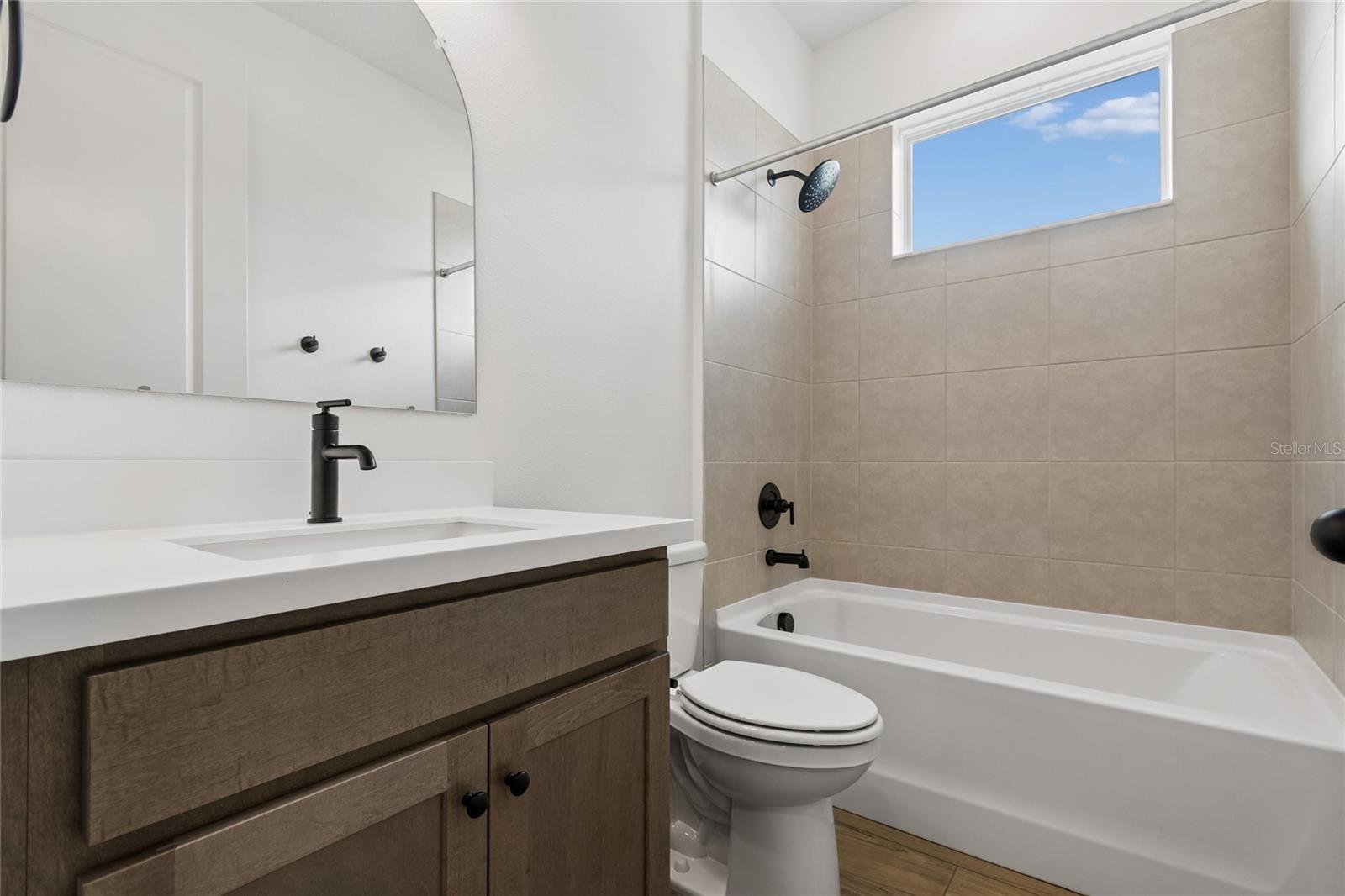 11841 Moonsail Dr Property Photo 23