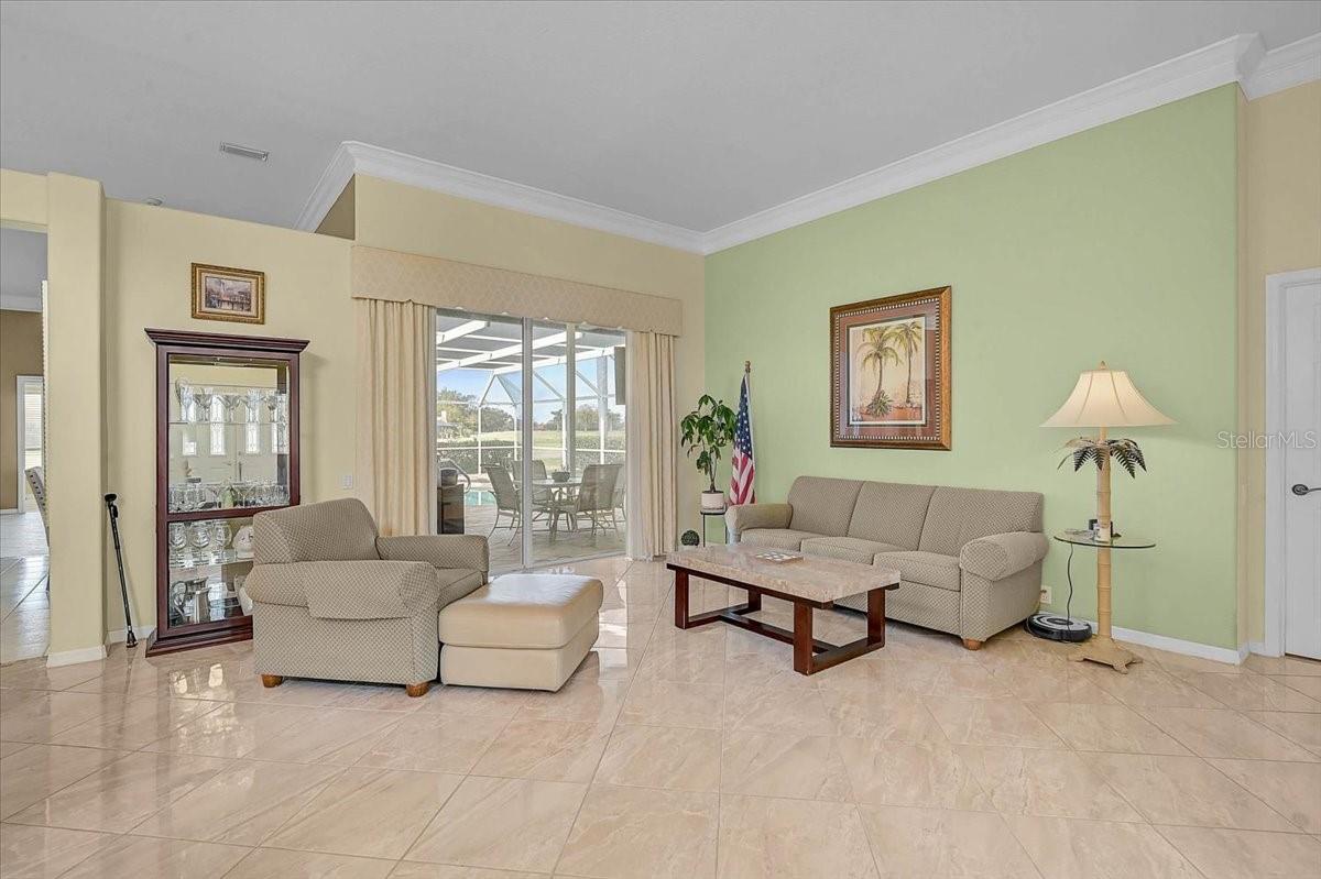 5072 Kilty Ct E Property Photo 6