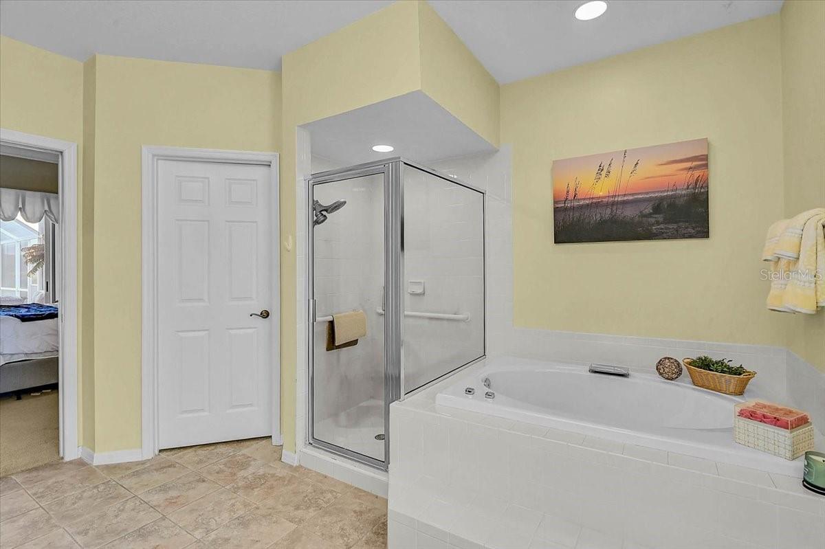 5072 Kilty Ct E Property Photo 10
