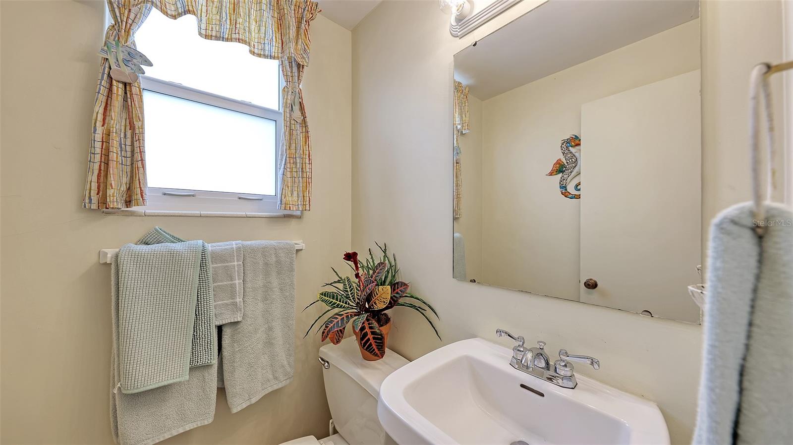 844 Magellan Dr Property Photo 29