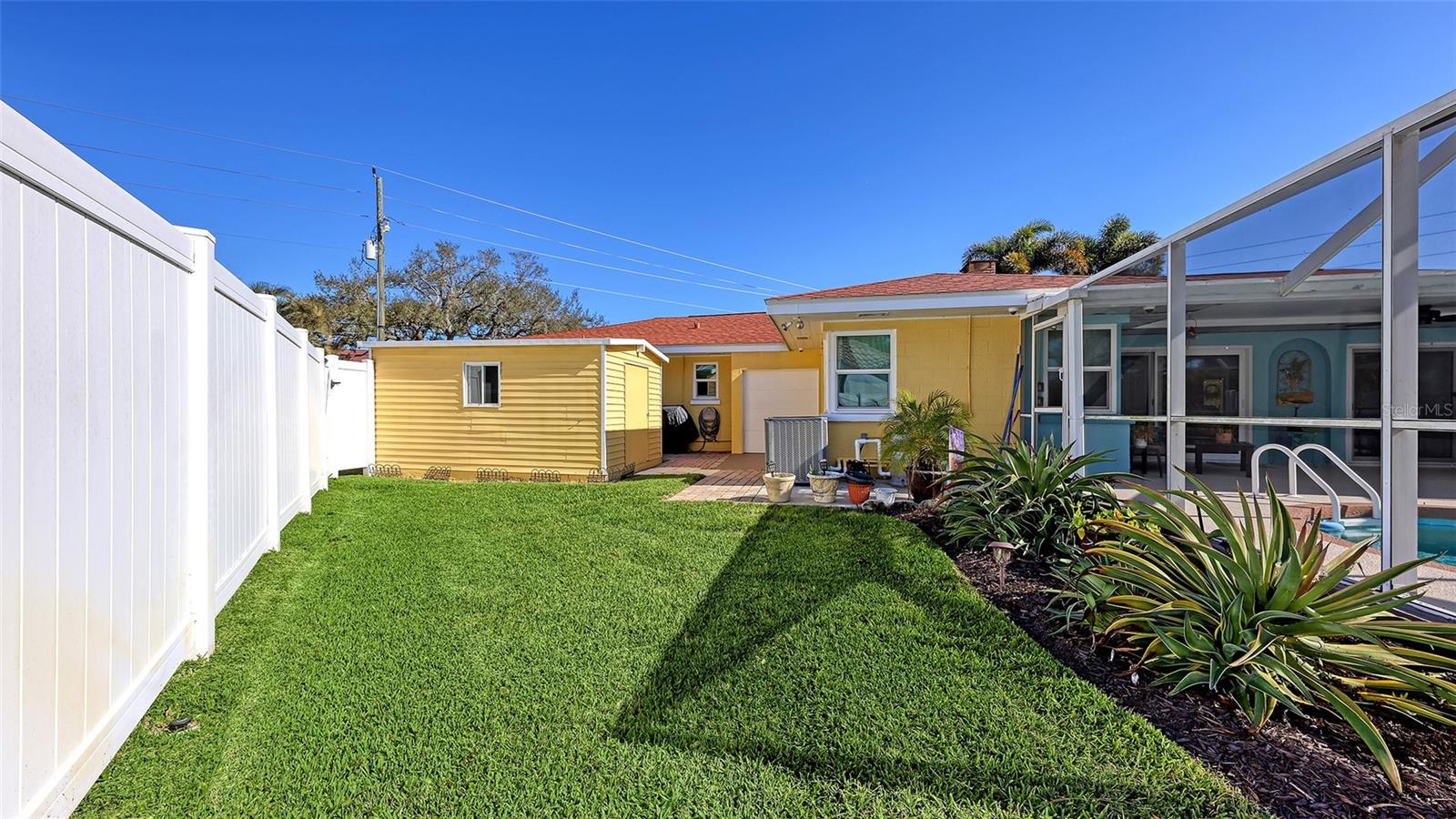 844 Magellan Dr Property Photo 31