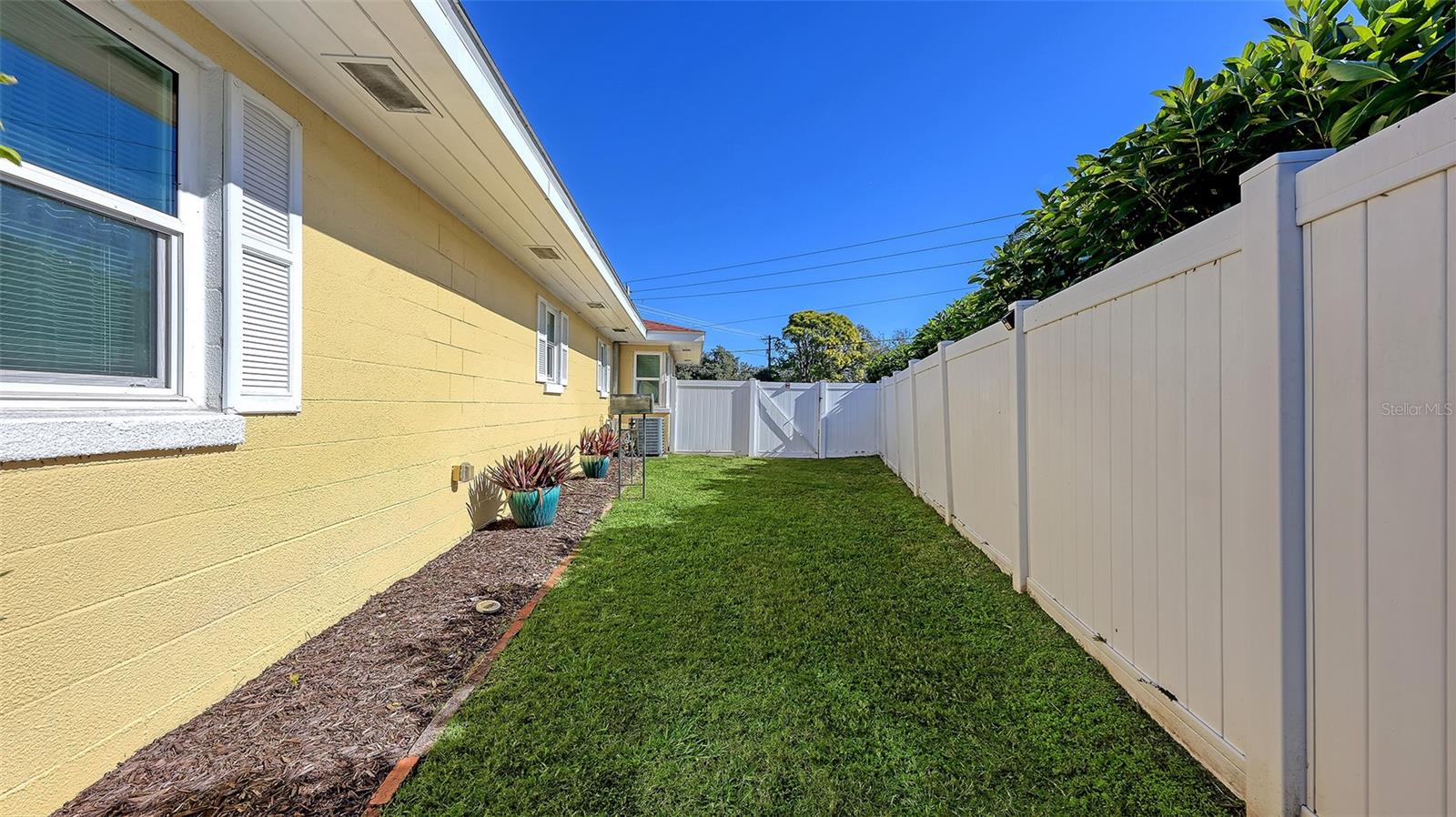 844 Magellan Dr Property Photo 34