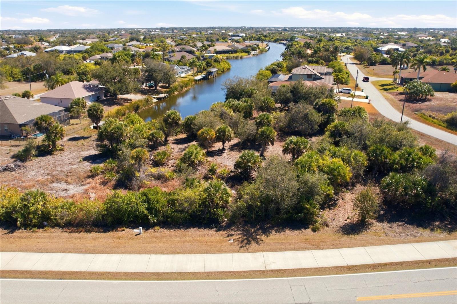 9882 Calumet Blvd Property Photo 1