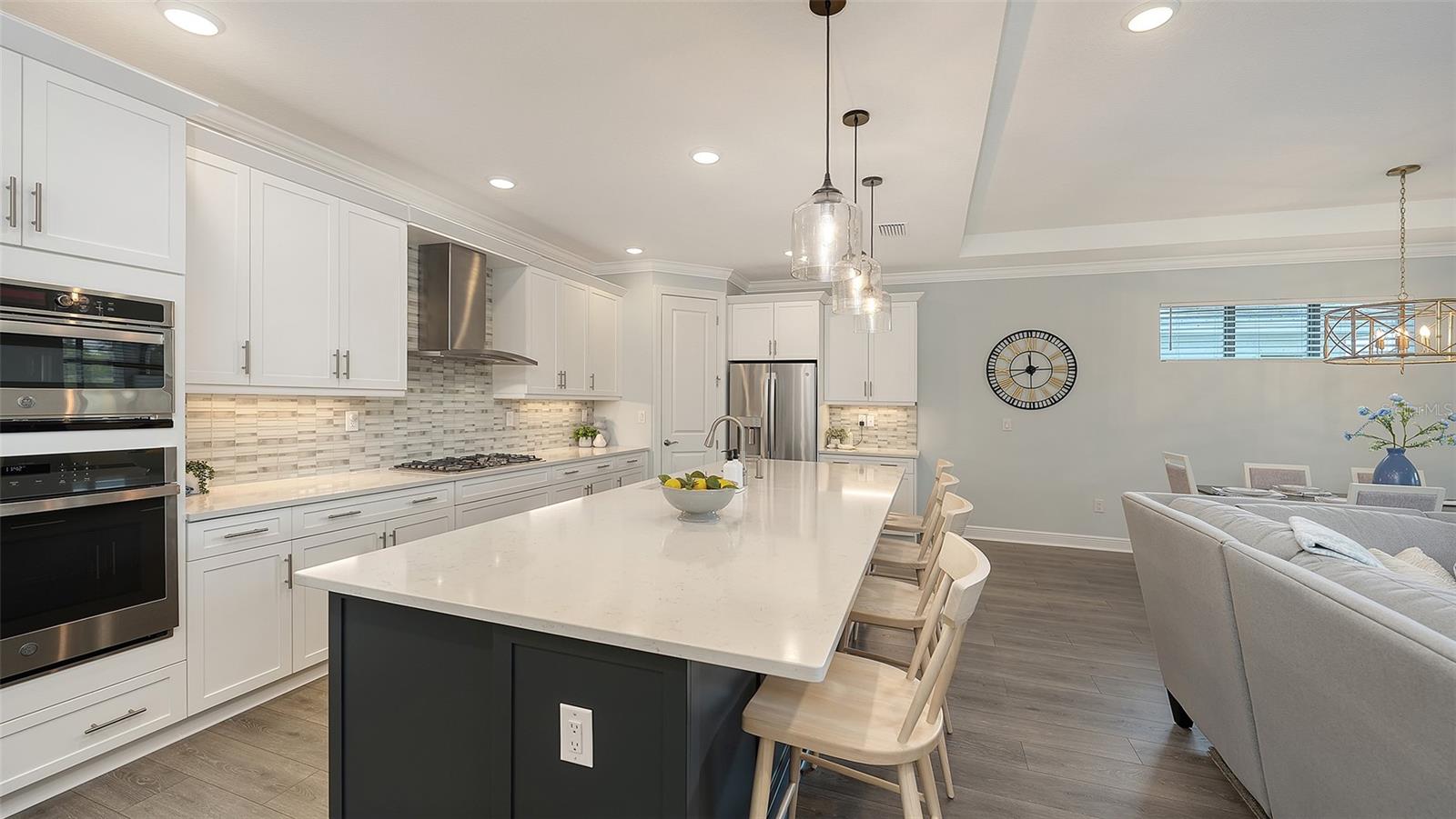 18020 Cresswind Ter Property Photo 10