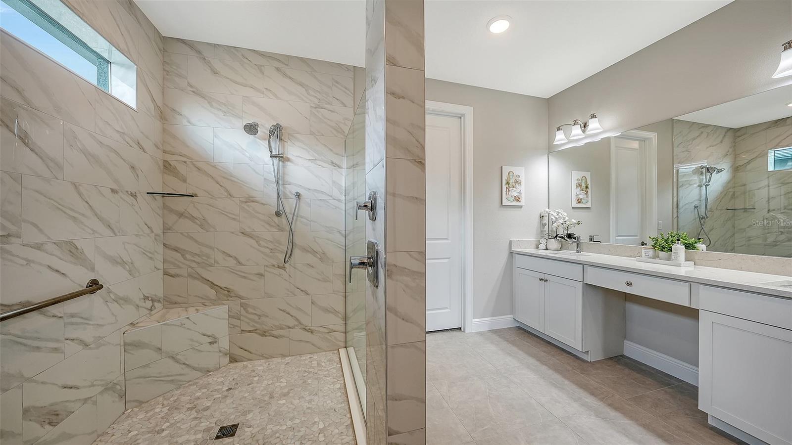 18020 Cresswind Ter Property Photo 24