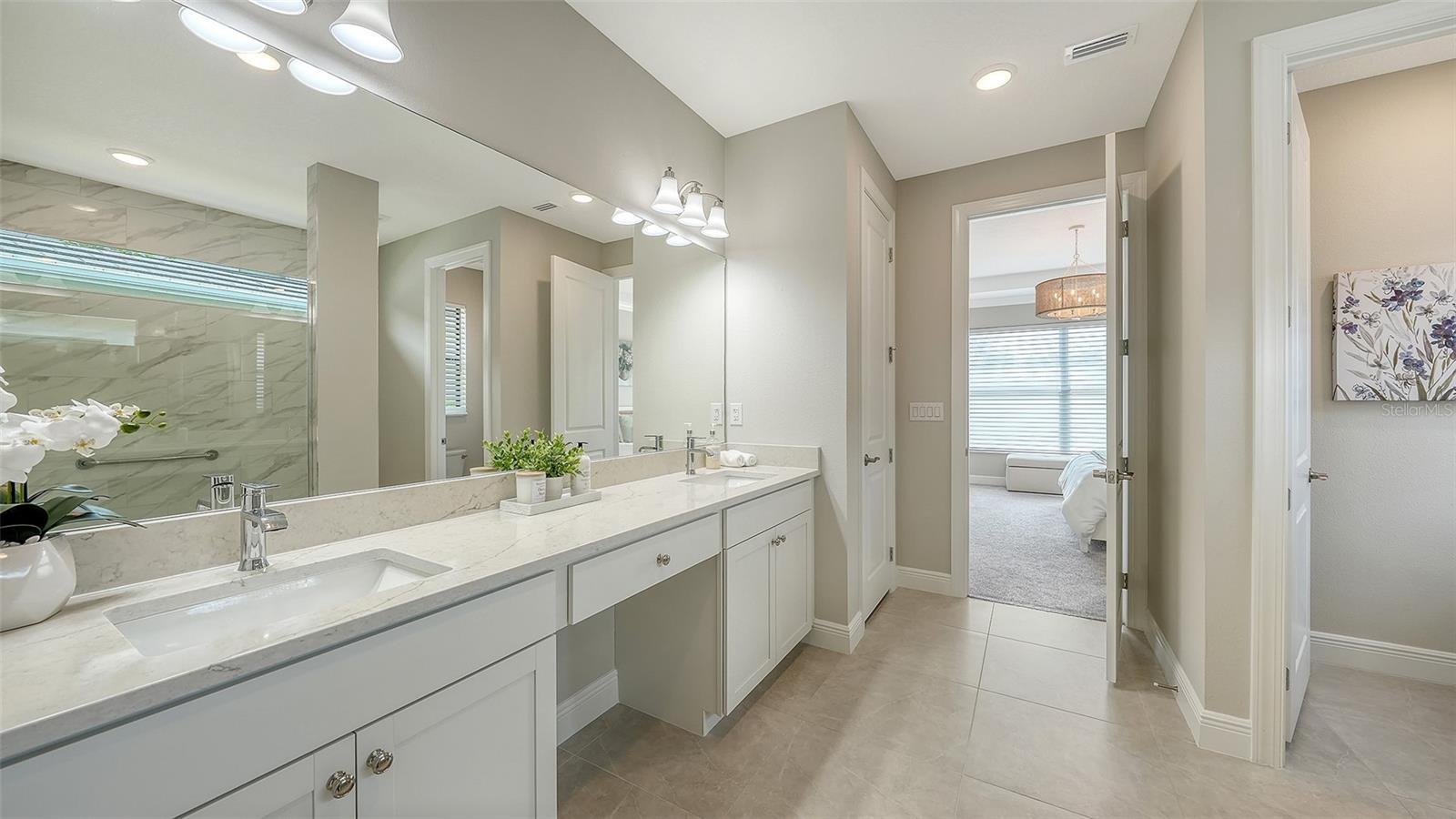 18020 Cresswind Ter Property Photo 25