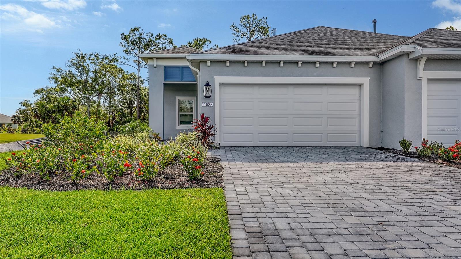 11533 Great Brook Ln Property Photo 1