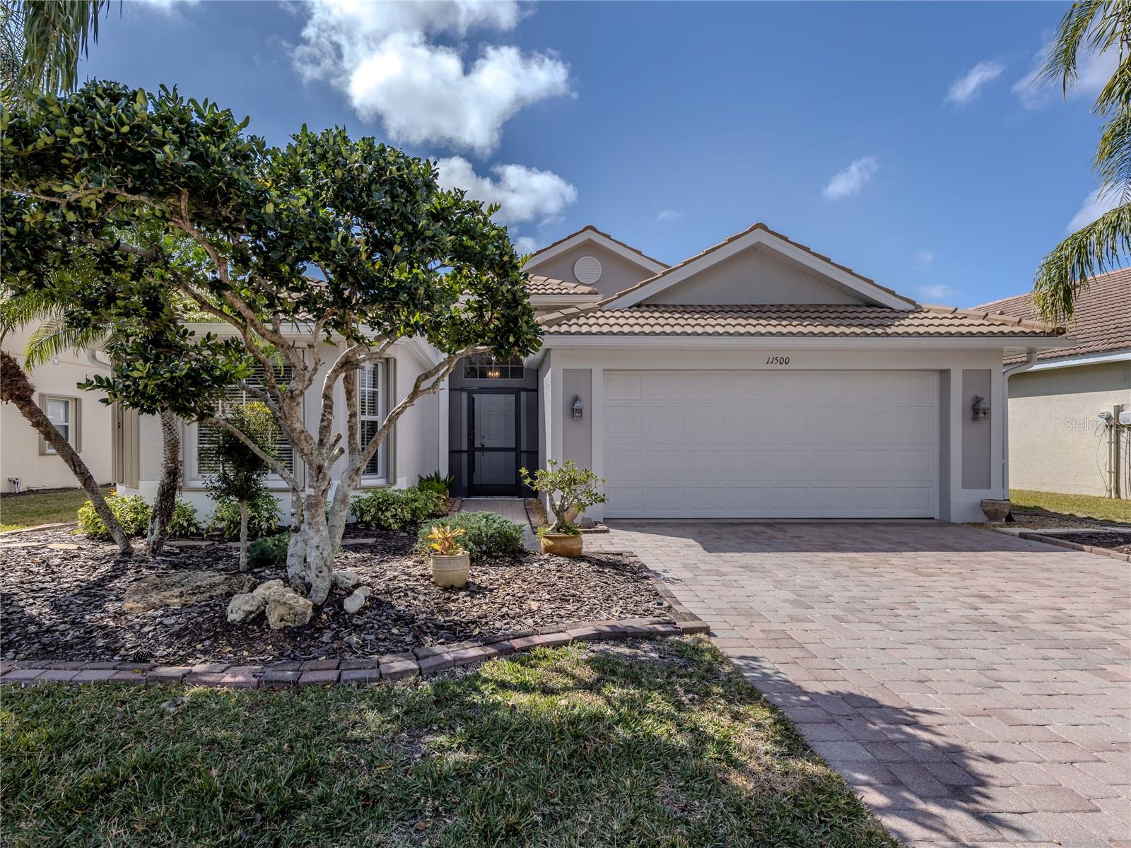 11500 Dancing River Dr Property Photo 1