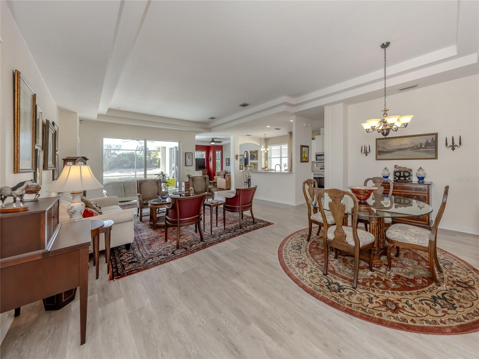 11500 Dancing River Dr Property Photo 13