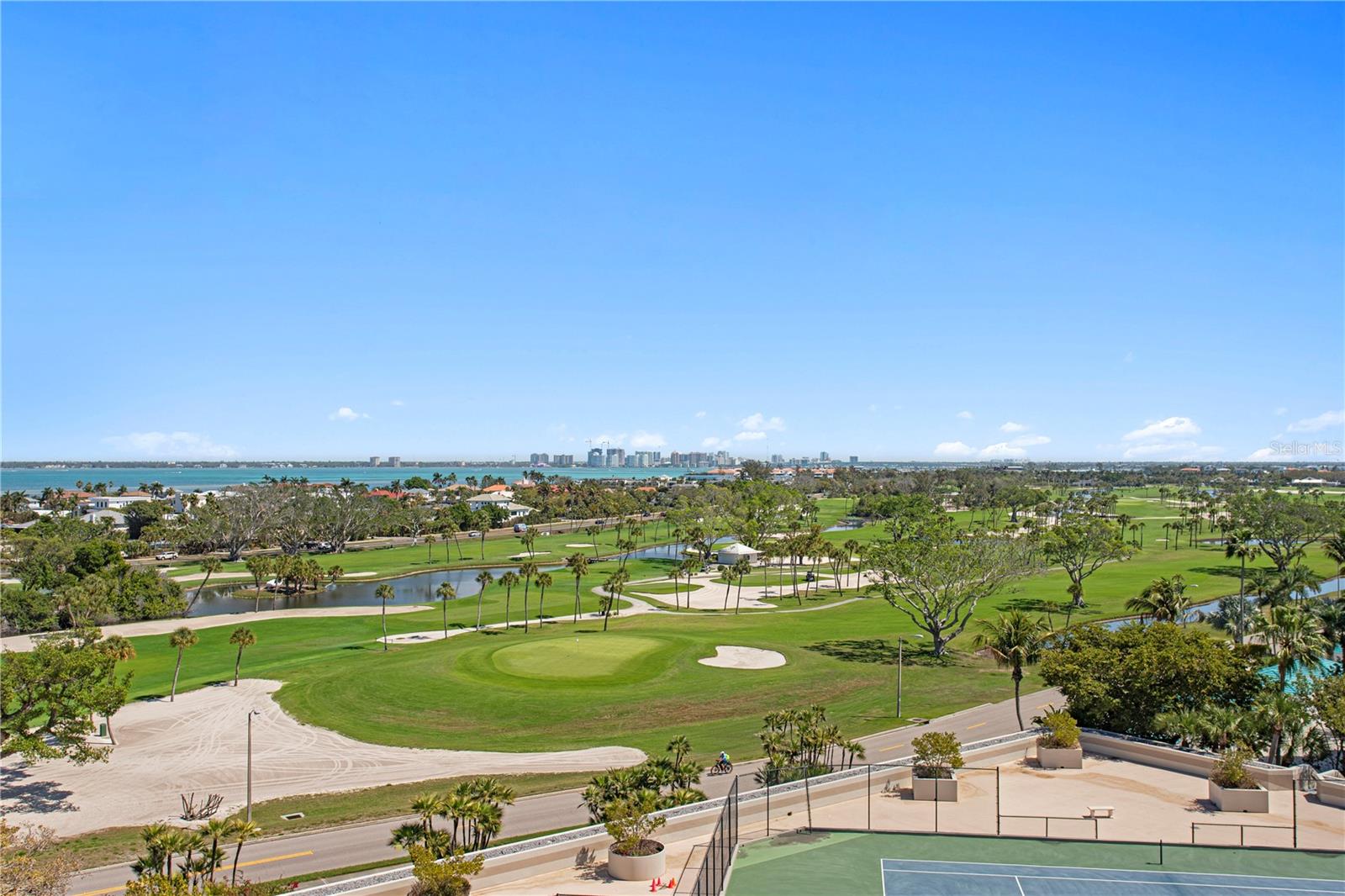 775 Longboat Club Rd #808 Property Photo 17