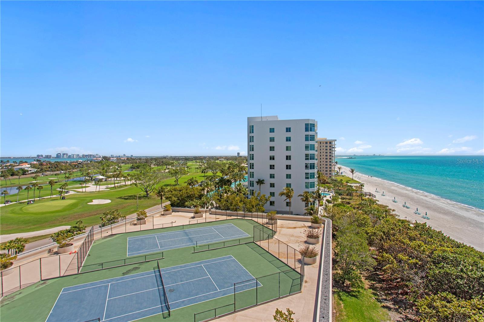 775 Longboat Club Rd #808 Property Photo 18