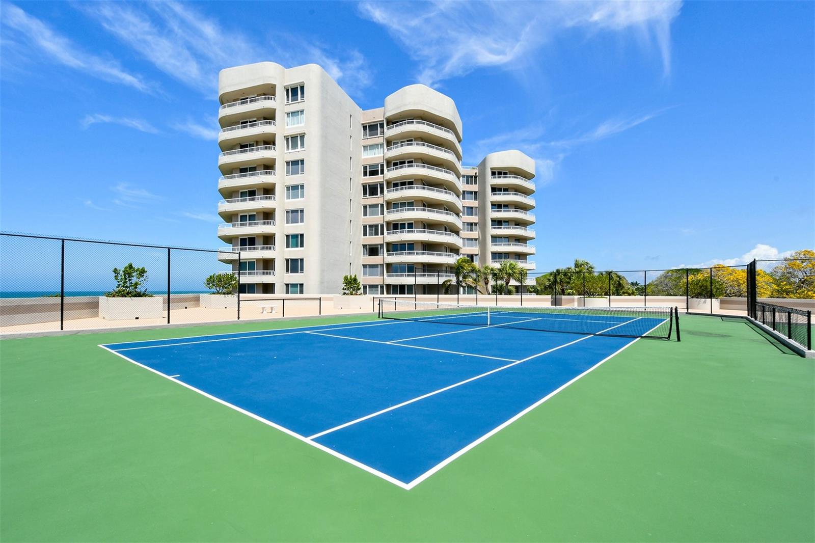 775 Longboat Club Rd #808 Property Photo 38