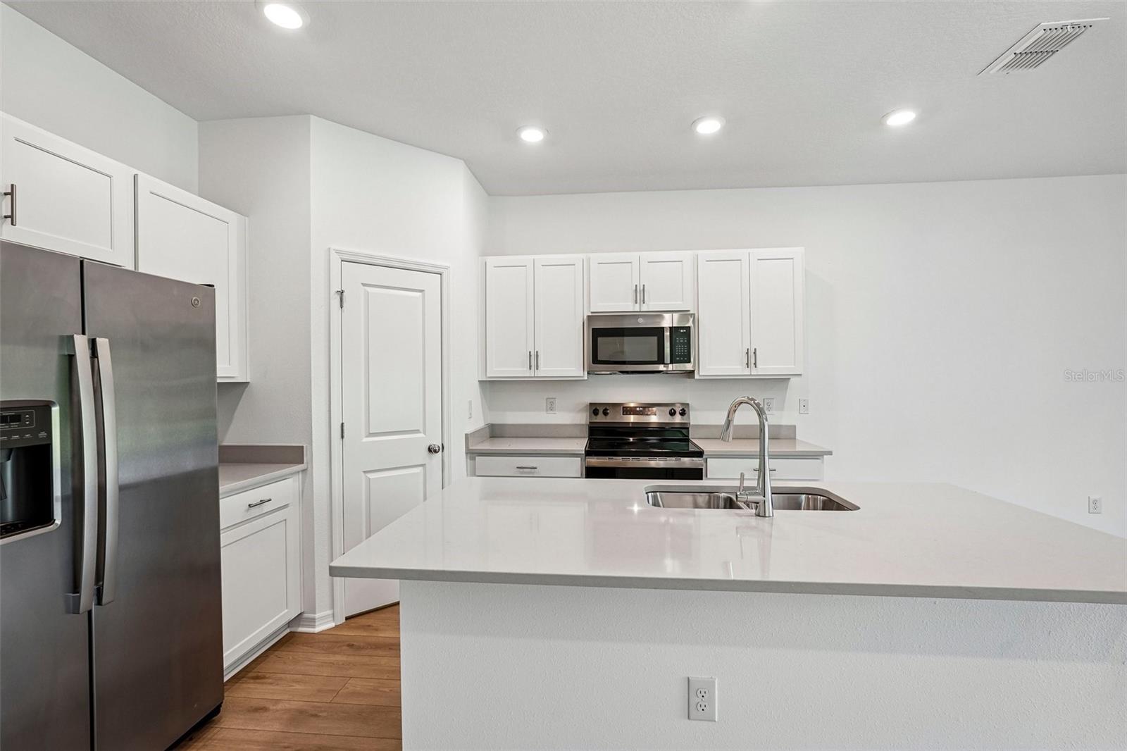 7151 Grand Forest Way Property Photo 7