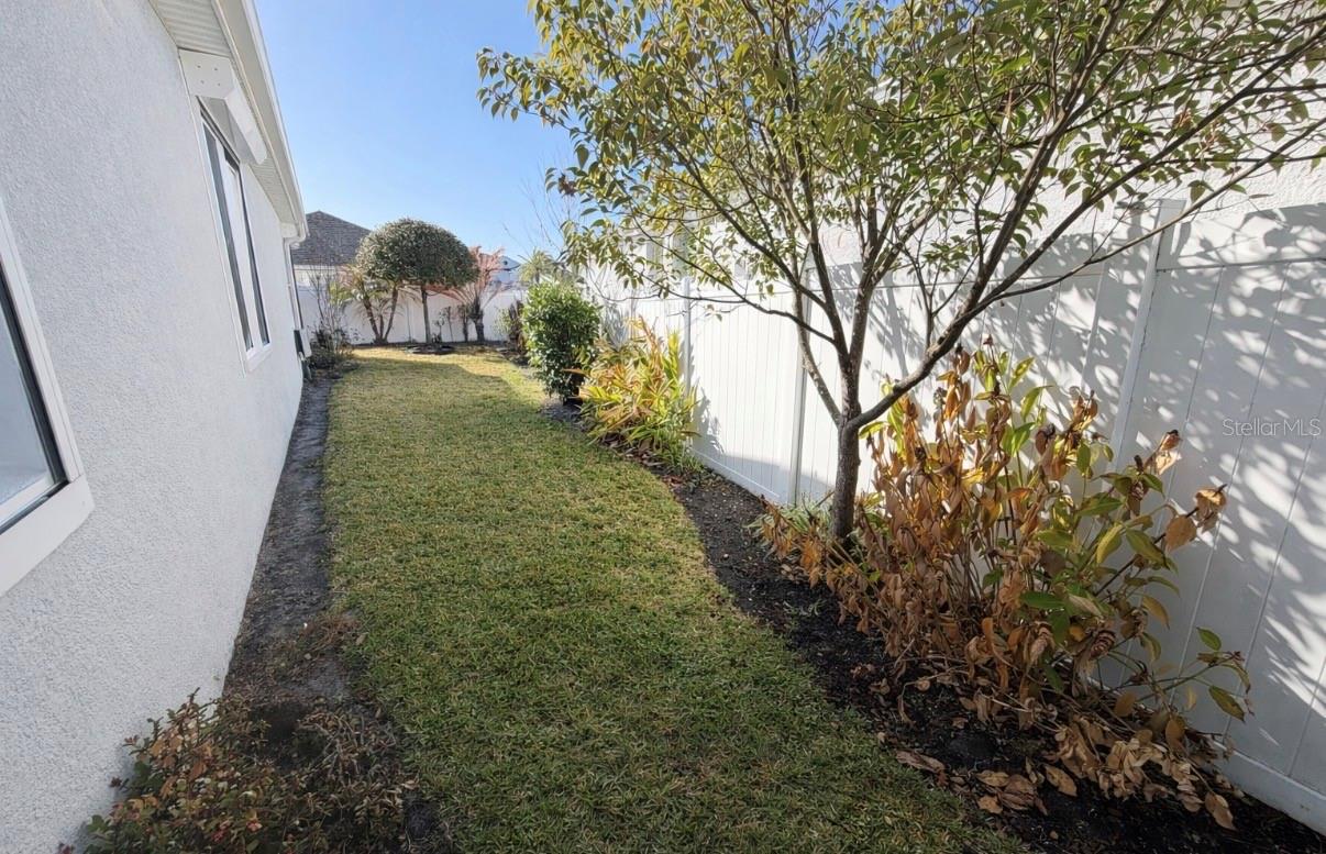 4638 Terry Town Dr Property Photo 4
