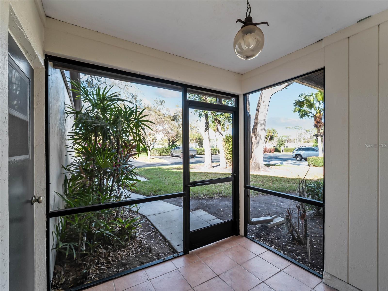 4668 Oak Hill Ln #40 Property Photo 3