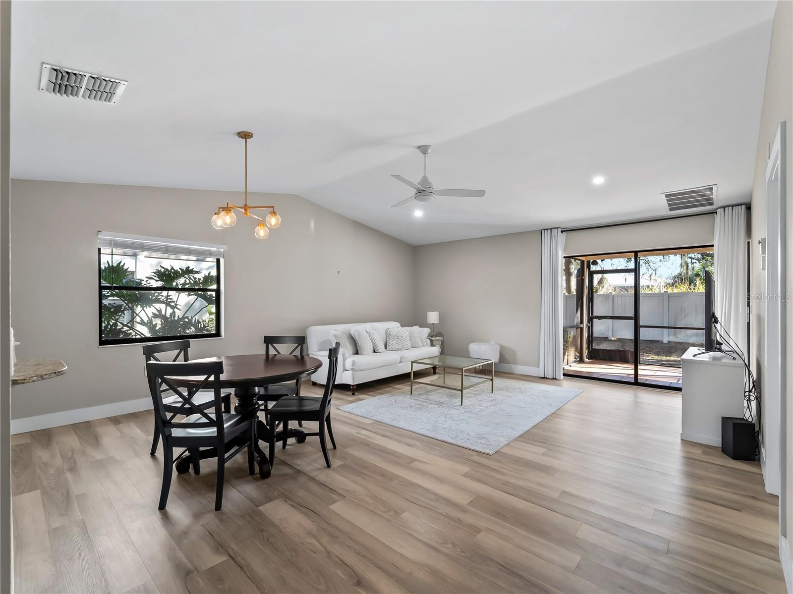 4668 Oak Hill Ln #40 Property Photo 15